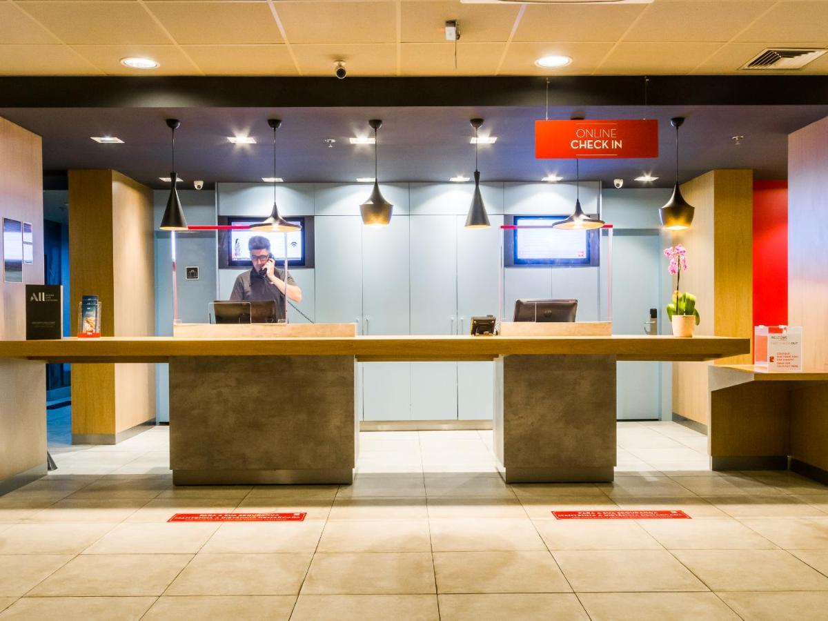 Ibis Marilia Hotel Exterior photo